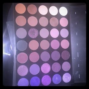 Morphe 35P eyeshadow palette